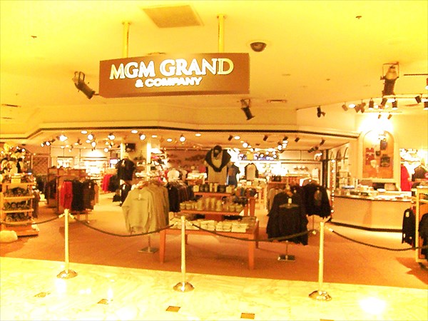 100-MGM Grand